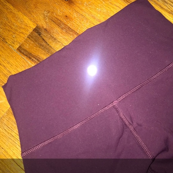 Lululemon wunder under - Picture 3 of 3